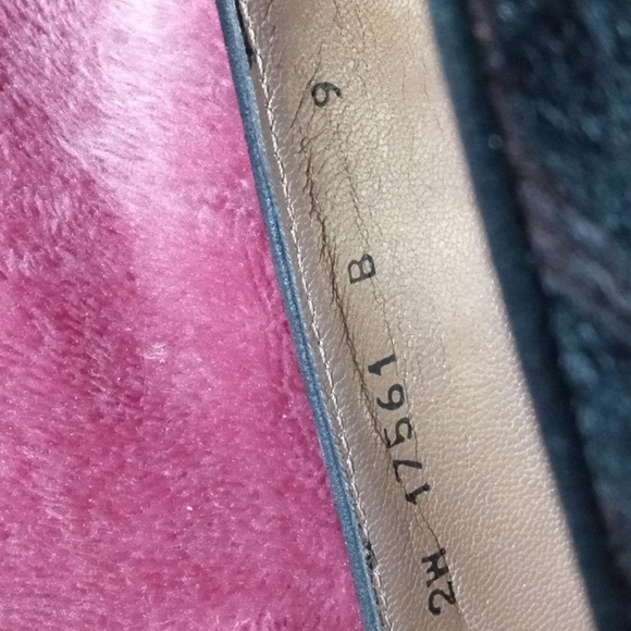 STUART WEITZMAN, Vintage professional,church, office wear, calves hair z… - Picture 9 of 9